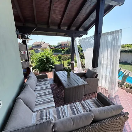 Casa Hamsa Fontaneto d'Agogna